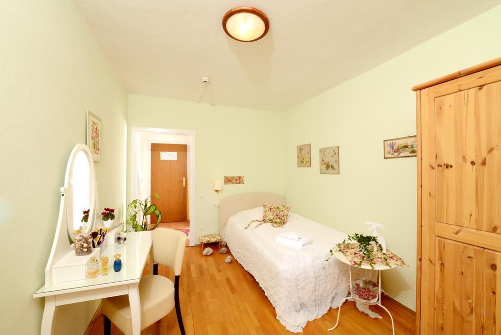 Lebensfreude Hotel Und Restaurant Bad Mitterndorf Room photo