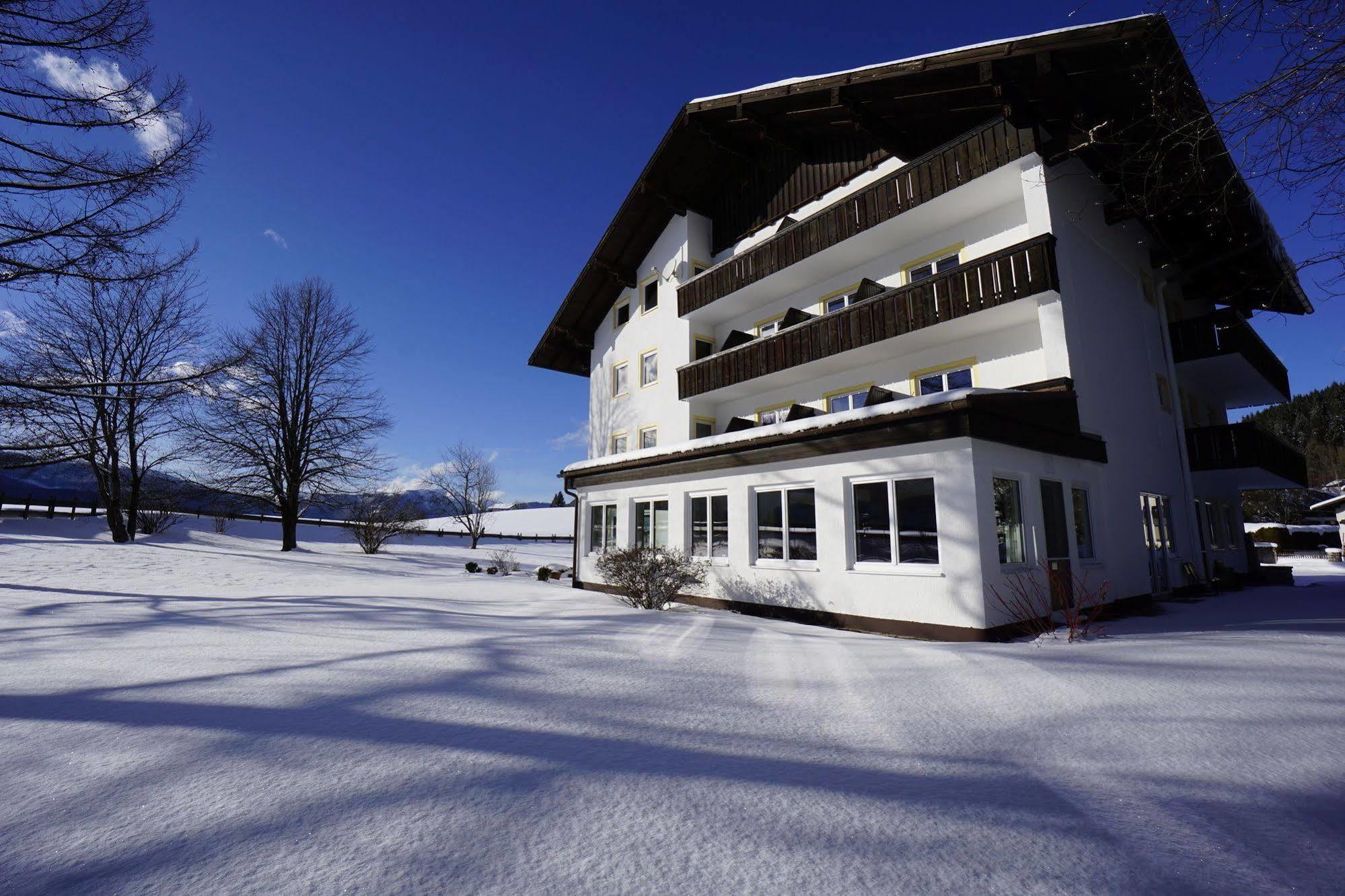 Lebensfreude Hotel Und Restaurant Bad Mitterndorf Exterior photo