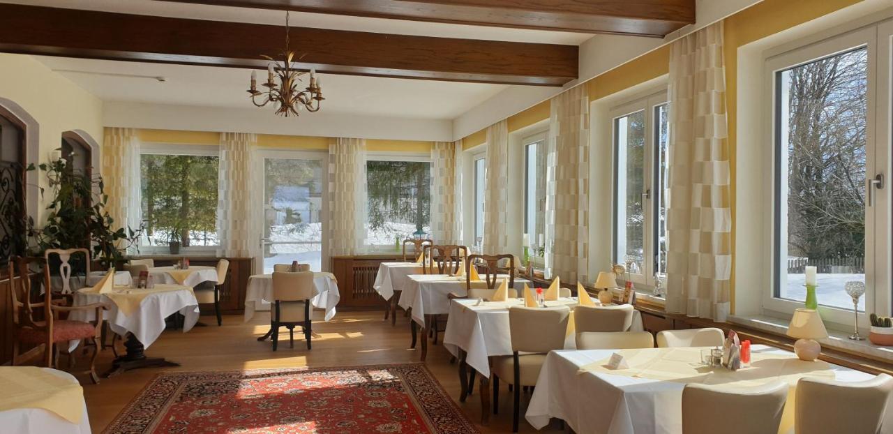 Lebensfreude Hotel Und Restaurant Bad Mitterndorf Exterior photo